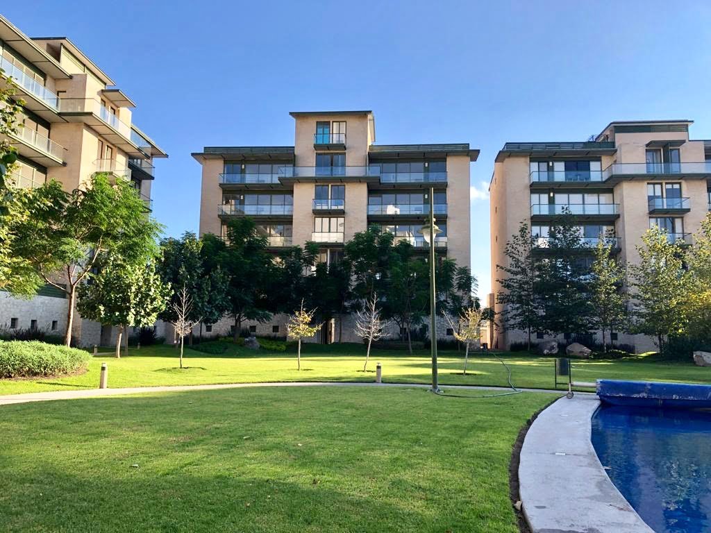 f0e3519d-0fb2-488e-8adb-5a3f6972a836